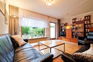 Pulheim: Top Doppelhaushälfte mit Garten, Dachgeschoss, Garage, Keller – bezugsfrei & Volleigentum! – Rhein-Erft-Kreis – Vorschaubild 2