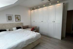 Moderne 3-Zimmer-Dachgeschosswohnung (A+) mit Loggia, Einbauküche, Stellplatz und großem Dachboden – Güldensteinstraße 50, 74081 Sontheim, Heilbronn – Vorschaubild 10