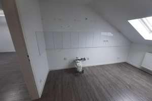 Schöne Dachgeschosswohnung in zentraler Lage mit Aufzug! – Grabenstraße  29, 58095 Mittelstadt, Hagen – Vorschaubild 7