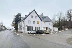 Immo-Love Oettingen- MFH mit 4 WE und 2 Gewerbegaragen und Baugrundstück! – Kellerstraße 16, 86732 Oettingen in Bayern – Vorschaubild 6