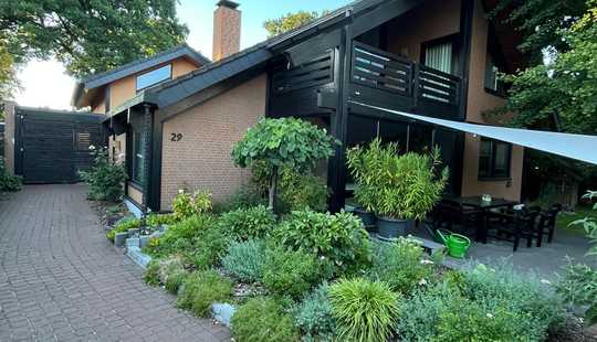 Bild von Zweifamilienhaus mit hochwertigem Anbau in Gifhorn – Wohlfühlen in beliebter Wohnlage