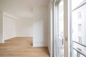 Neuwertiges City-Apartment in exklusiver Lage mit Balkon & Einbauküche – Kaulbachstraße 63a, 80539 Schwabing-Ost, München – Vorschaubild 1