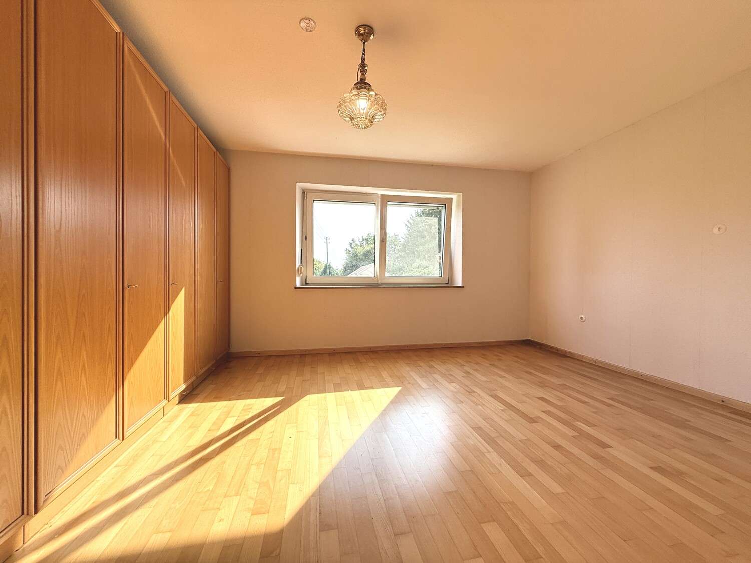 Immobilie in Tapfheim - Gepflegtes und charmantes Einfamilienhaus mit weitläufigem Garten - Bild 8