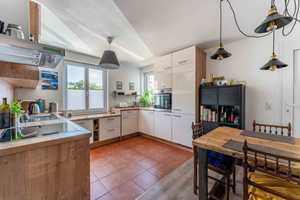 Einzigartiges 7-Familienhaus mit Teil-Seesicht und Alpenblick – Konstanz (Kreis) – Vorschaubild 12