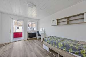 Sofort Bezugsfertig! Modernisiertes RMH mit Wohlfühlcharakter in zentraler Lage von Bayreuth – Die vollständige Adresse der Immobilie erhältst du vom Anbieter., 95445 Roter Hügel, Bayreuth – Vorschaubild 8