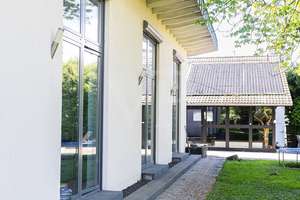 Wohnerlebnis auf einer Ebene – Weitläufiges Einfamilienhaus mit Pool und Weinbergblick in Lieser – Die vollständige Adresse der Immobilie erhältst du vom Anbieter., 54470 Lieser – Vorschaubild 20