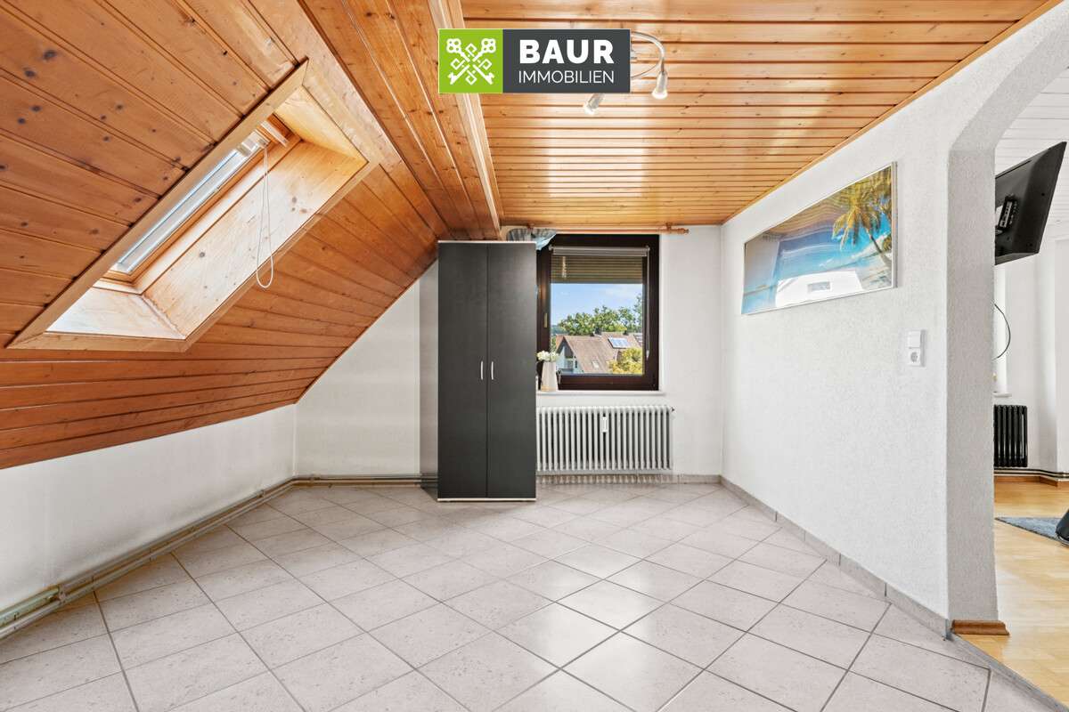 Immobilie in Baienfurt - 360°| Einfamilienhaus mit Einliegerwohnung in zentraler Lage von Baienfurt auf großem Grundstück! - Bild 11