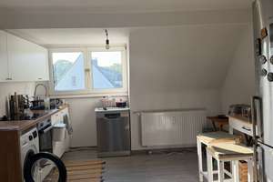 Zuhause mit 2 Zimmern in Düsseldorf Benrath (ohne Balkon) – Die vollständige Adresse der Immobilie erhältst du vom Anbieter., 40593 Benrath, Düsseldorf – Vorschaubild 2