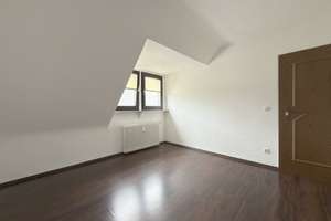 Zentrales Wohnen mit Charme – helle Wohnung im Dreifamilienhaus – Die vollständige Adresse der Immobilie erhältst du vom Anbieter., 46045 Altstadt-Süd, Oberhausen – Vorschaubild 9