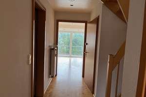 Helle 3-Zimmer Dachgeschosswohnung in Köln-Merheim