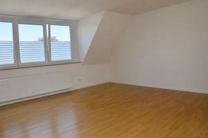 Attraktive 2-Zimmer-Maisonette-Wohnung mit großem Balkon. – Schroersstr. 25, 47803 Kempener Feld/Baackeshof, Krefeld – Vorschaubild 3