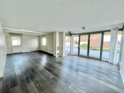 Freistehendes Einfamilienhaus mit Einliegerwohnung in ruhiger Lage von Denkendorf!