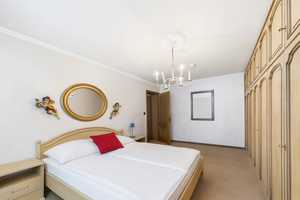 Charmante 4-Zimmer-Wohnung mit Balkon und guter Raumaufteilung – München – Vorschaubild 8