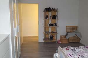 Vollständig renovierte 3-Zimmer-Dachgeschosswohnung mit Einbauküche in Trier – Unter Gerststraße 22, 54293 Ehrang/Quint, Trier – Vorschaubild 9