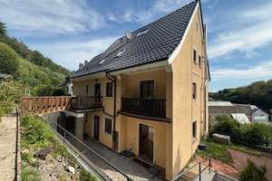 3-Familienhaus zum sofortigen Bezug in Hohenlimburg – An der Stahlschmiede 5, 58119 Hohenlimburg (Ortsteil), Hagen – Vorschaubild 2