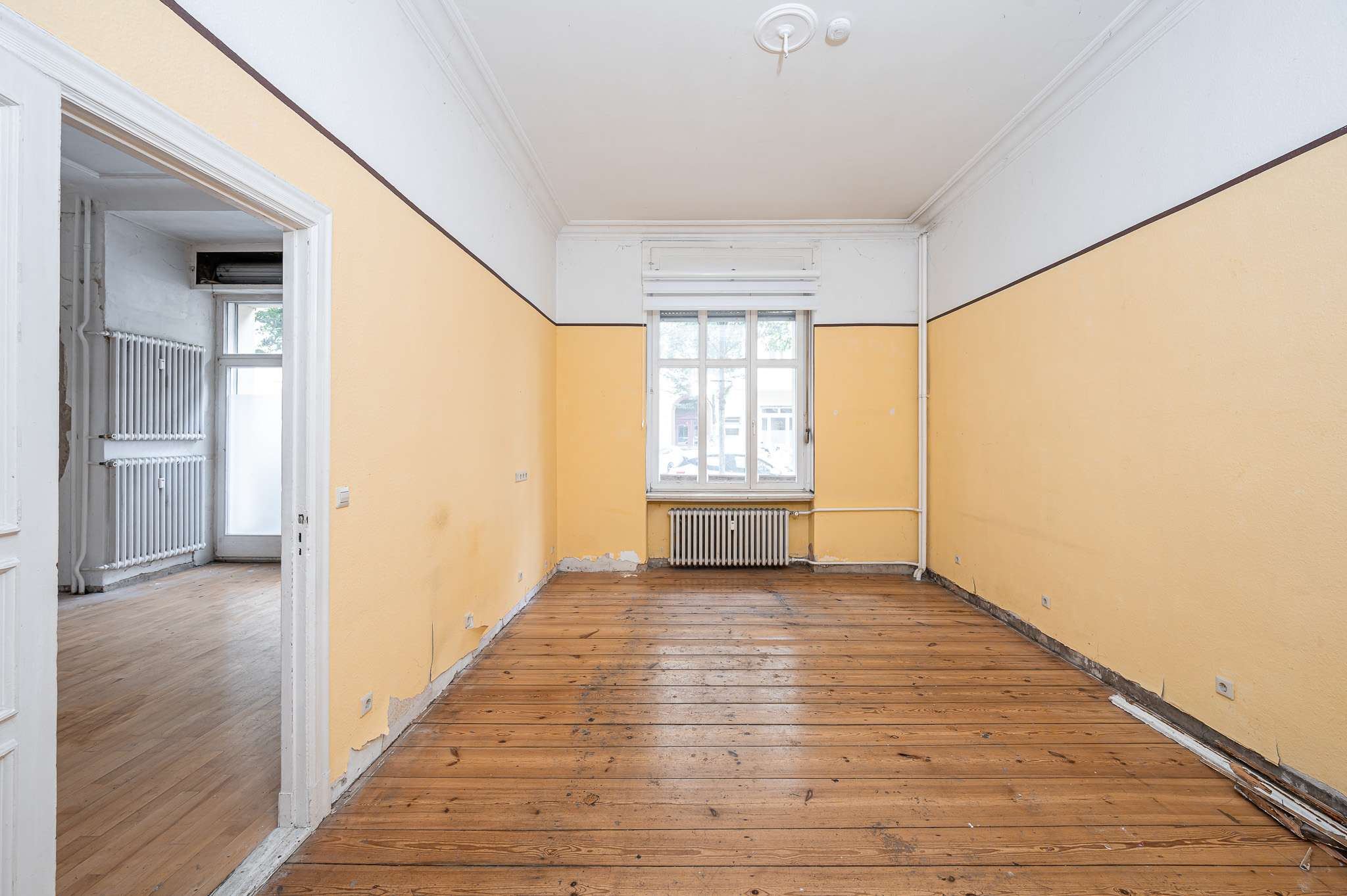 Altbautypische 3-Zimmer-Erdgeschosswohnung mit Keller in Moabit, Berlin – Bild 4