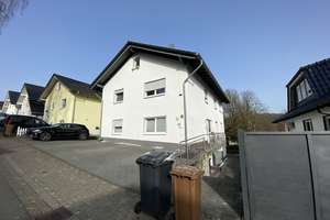 Zweifamilienhaus mit Einliegerwohnung, Garage und 2 Pkw-Stellplätzen in Eitorf – Die vollständige Adresse der Immobilie erhältst du vom Anbieter., 53783 Eitorf – Vorschaubild 1