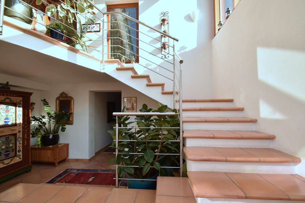 Immobilie in Tiefenbronn - Modernes, freistehendes  Ein- bis Zweifamilienhaus - Unabhängig von fossilen Brennstoffen - Bild 1