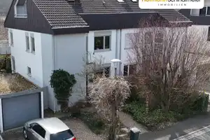 Familienfreundliche Doppelhaushälfte mit Gartenidylle – Würzburg (Kreis) – Vorschaubild 1