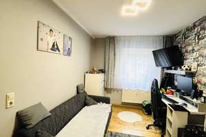 Solide Wohnung zum kleinen Preis
2 - Zimmer Wohnung in Ludwigshafen – 67059 West, Ludwigshafen am Rhein – Vorschaubild 5