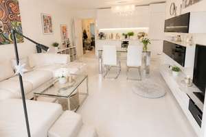 Lichtdurchflutete  3-Zimmer-Wohnung direkt am Park – Marianne-Plehn-Straße 28, 81825 Gartenstadt Trudering, München – Vorschaubild 3