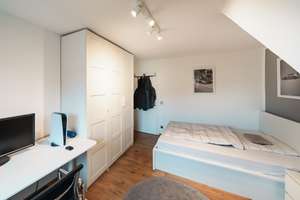 Moderne 4,5-Zimmer-Maisonettewohnung mit Galerie, Designbädern und traumhaftem Weitblick – Böckenhoffstraße 11, 46236 Stadtmitte, Bottrop – Vorschaubild 11