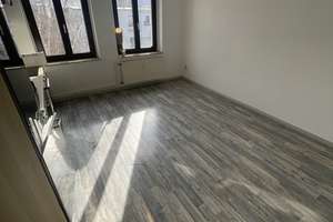 Property thumbnail 6