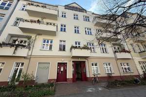 Sonnige Maisonette im Komponistenviertel - 2 Balkone, Südausrichtung & ruhige Lage im Grünen – Die vollständige Adresse der Immobilie erhältst du vom Anbieter., 13088 Weißensee, Berlin – Vorschaubild 2