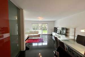 Modernes Reihenhaus: 130 m² Wohnfläche in Frankfurt-Niederursel – Die vollständige Adresse der Immobilie erhältst du vom Anbieter., 60439 Niederursel, Frankfurt am Main – Vorschaubild 2