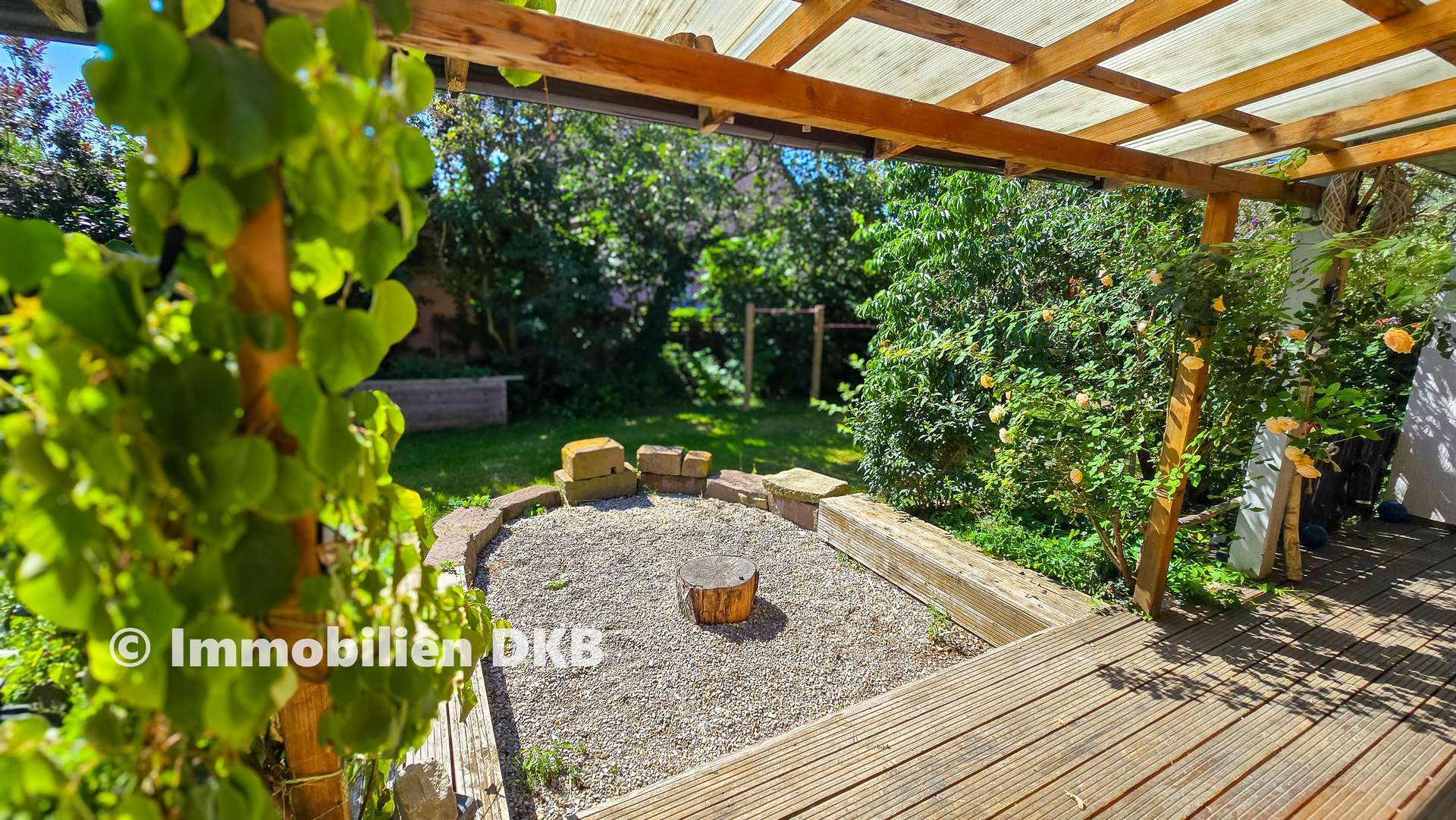 Immobilie in Bad Windsheim - RESERVIERT!!Wohnoase für die ganze Familie mit traumhaftem Garten - Preis VB - Bild 23