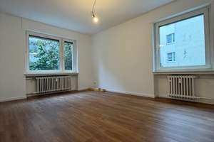 Attraktives Mehrfamilienhaus mit acht Wohneinheiten in begehrter Lage von Düsseldorf-Gerresheim – Die vollständige Adresse der Immobilie erhältst du vom Anbieter., 40625 Gerresheim, Düsseldorf – Vorschaubild 3