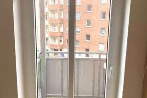 schöne Wohnung mit Balkon hofsetig nahe der UNI – Stauffenbergallee 26, 99085 Krämpfervorstadt, Erfurt – Vorschaubild 4