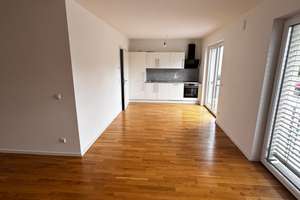 Lichtdurchflutete 1-Zimmer-Wohnung mit EBK & Balkon im grünen Buch – Röbellweg 4/6, 13125 Buch, Berlin – Vorschaubild 3