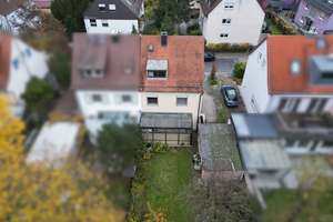 Charmante Doppelhaushälfte mit großem Garten in Top-Lage von Nürnberg – Die vollständige Adresse der Immobilie erhältst du vom Anbieter., 90431 Gaismannshof, Nürnberg – Vorschaubild 4