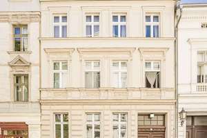 Exclusive penthouse apartment with a terrace in a prime location in BERLIN-MITTE – Die vollständige Adresse der Immobilie erhältst du vom Anbieter., 10178 Mitte (Ortsteil), Berlin – Vorschaubild 2