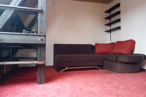 Charmante 2-Zimmer Dachgeschosswohnung in Düsseldorf Bilk – Suitbertusstraße 78, 40223 Bilk, Düsseldorf – Vorschaubild 5