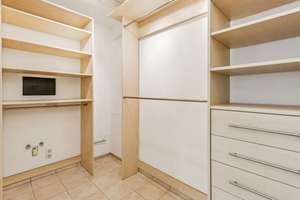 Bremen - Schwachhausen I Luxus Wohnung mit Kamin, Garten und Garage – Die vollständige Adresse der Immobilie erhältst du vom Anbieter., 28213 Radio Bremen, Bremen – Vorschaubild 11