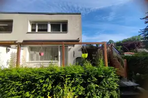 Haus - Garten - Abenteuerspielplatz – Berlin – Vorschaubild 2