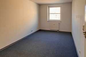 Geräumig 2-Raum Wohnung mit Einbauküche und Balkon in Stadtfeld – Alexander-Puschkin-Strasse 61 , 39108 Magdeburg – Vorschaubild 8