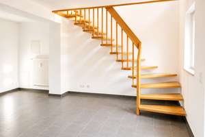 Zentral und trotzdem im Grünen! - Charmante Maisonettewohnung am Regenufer in Regensburg – 93057 Sallern-Gallingkofen, Regensburg – Vorschaubild 7