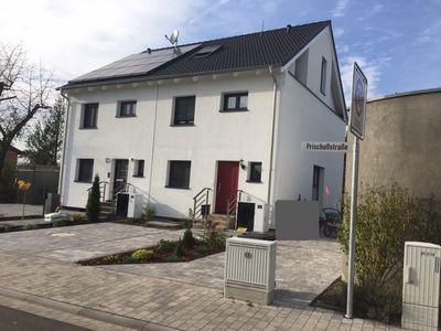 **** Neubau von exklusiven DHH* bevorzugter  ruhiger Wohnlage