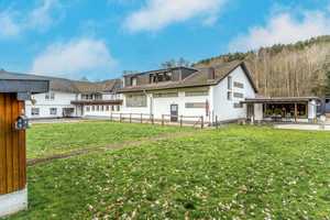 Einzigartiges Anwesen - großzügiges Wohn- & Geschäftshaus in Hellenthal. *provisionsfrei* – Reifferscheider Str. 14, 53940 Euskirchen (Kreis) – Vorschaubild 6