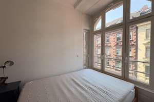 Stilvolle Altbauwohnung mit großem Balkon im Herzen Frankfurts – großzügig, hell und ruhig – 60329 Bahnhofsviertel, Frankfurt am Main – Vorschaubild 28
