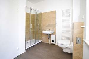 !! Erstbezug nach Sanierung !! Coole 2 Raum EG-Whg. mit Balkon und Tageslichtbad – Am schnellen Markt 11, 9131 Ebersdorf, Chemnitz – Vorschaubild 5