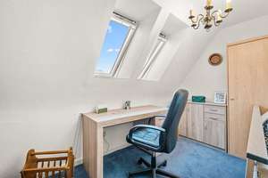 Vielseitiges Siedlungshaus mit Anbau in begehrter Lage in Norderstedt Alt-Garstedt – Die vollständige Adresse der Immobilie erhältst du vom Anbieter., 22848 Norderstedt – Vorschaubild 16