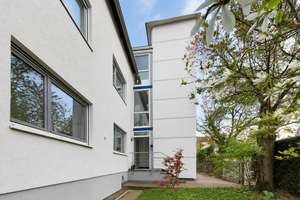 Voll vermietetes MFH - Top-Ausstattung - umfassend saniert 2000/01 - Staffelmiete - barrierefrei !!!