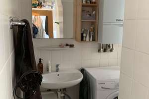 40 m2 WHG: 1,5 Zi-K-D-B, ruhig, gepfl. Altbau, provisionsfrei – Gustav-Poensgen-Str. 37, 40215 Friedrichstadt, Düsseldorf – Vorschaubild 8