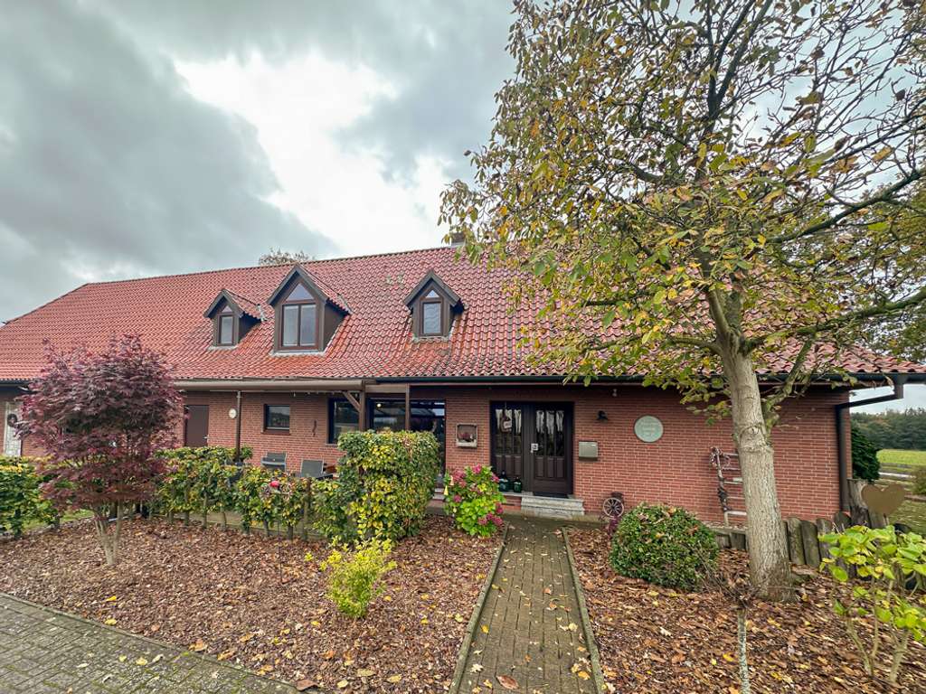 Immobilie in Sulingen - Saniertes Einfamilienhaus im Sulinger Osten – ideal für Handwerker, Tierfreunde und Familien - Bild 2