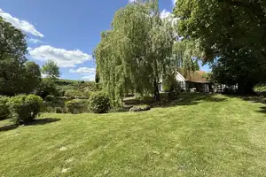 Exklusives Einfamilienhaus mit großem Garten, Teich & hochwertiger Ausstattung in Bielefeld – Bielefeld – Vorschaubild 6