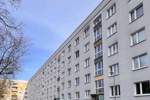 Wunderschöne helle 2 Zimmerwohnung in Dresden Leuben! – Niederseidewitzer Weg 16, 1257 Leuben (Stadtteil), Dresden – Vorschaubild 3